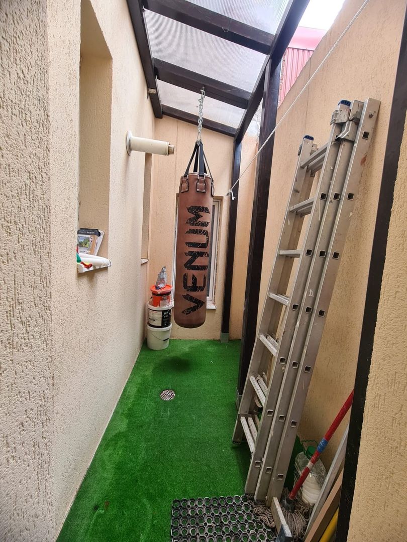 Apartament 3 camere - zona Sinaia - Poză 9