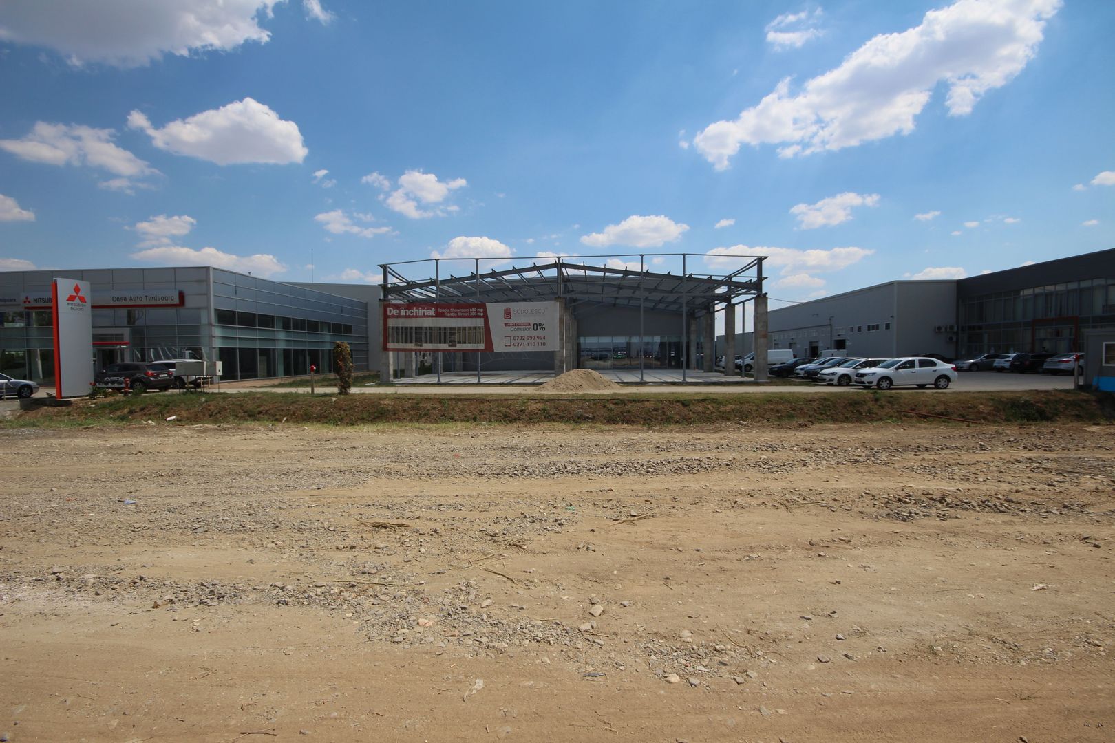 Spatiu Comercial,Showroom si birouri - inchiriere- 900 mp.  zona Calea Sagului - Poză 2