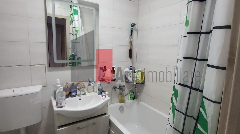 Apartament 3 camere decomandat Trapezului - Poză 15