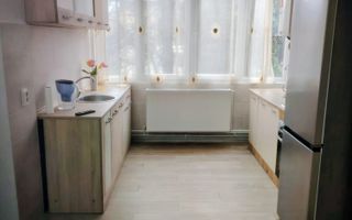 Apartament 3 camere de închiriat-loc de parcare - Poză 4