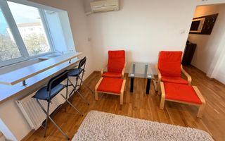 3 camere, zona Dambovita, apt superb, centrala proprie, disponibil imediat - Poză 3