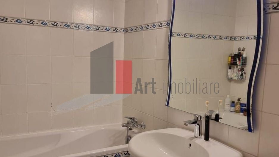 Vânzare apartament 2 camere Panduri - Poză 2