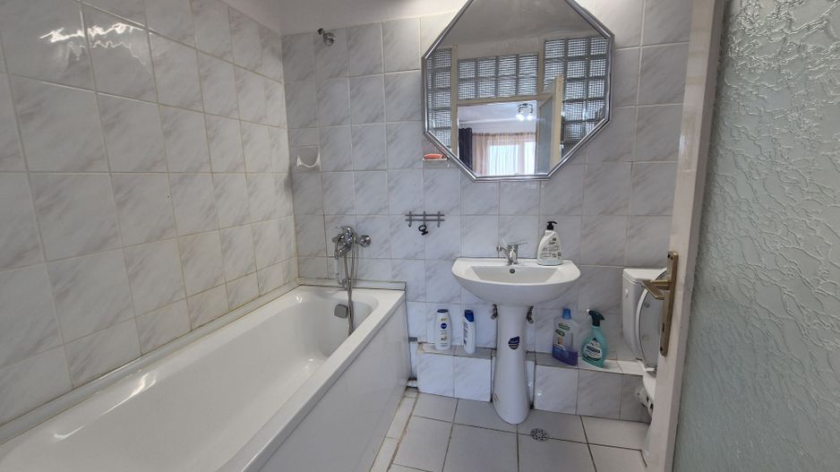Apartament cu 2 camere - Aparatorii Patriei - Poză 6
