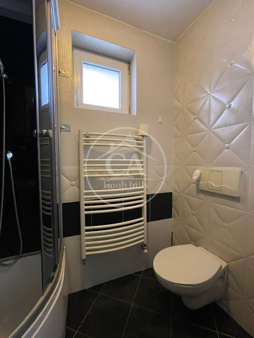 Apartament de vanzare cu 3 camere in zona Central, Oradea - Poză 12