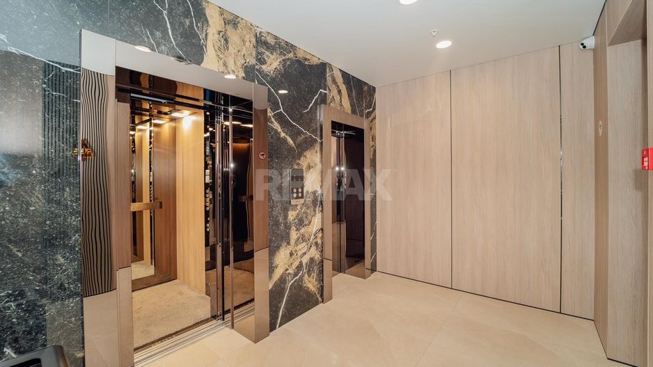 Spațiu Comercial de Închiriat pentru Birou 129,4 m² - Poză 3