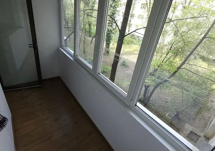 Vanzare apartament 3 camere in Titan - Poză 3
