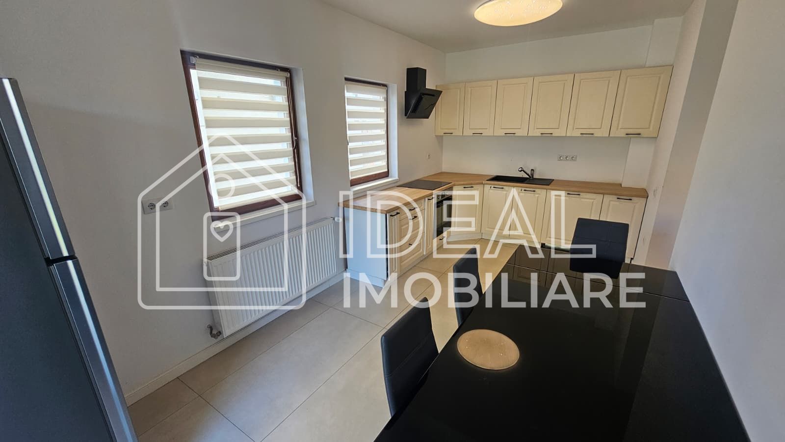 Duplex modern în Șelimbăr -350 mp curte, complet amenajat - Poză 14