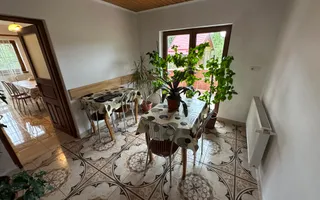 Vila cu 8 camere de vanzare, teren 1580mp, Zona Praid - Poză 20