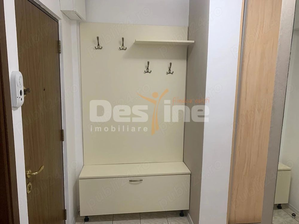 Inchiriez apartament 2 camere, zona Trocadero - Poză 3