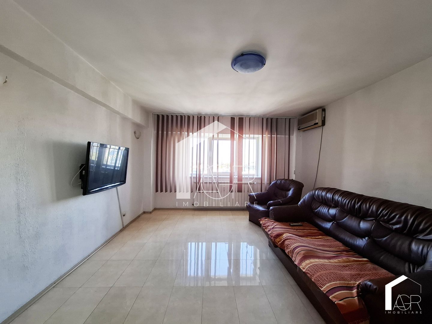 Apartament 2 camere, decomandat, confort 1,  Ultracentral - Poză 3