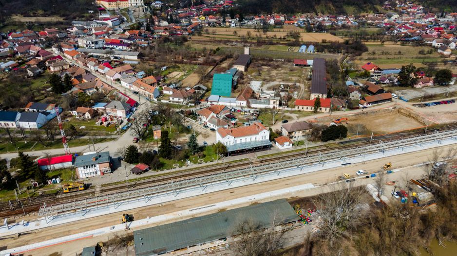 Oportunitate de investiție în Orașul Lipova - Poză 2