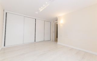 VILA SPATIOASA CU 6 CAMERE LA INCHIRIERE IN COMPLEX REZIDENTIAL - Poză 10