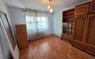 Apartament 3 camere, Cetate, 65 mp utili, et.5. Necesita renovare - Poză 5