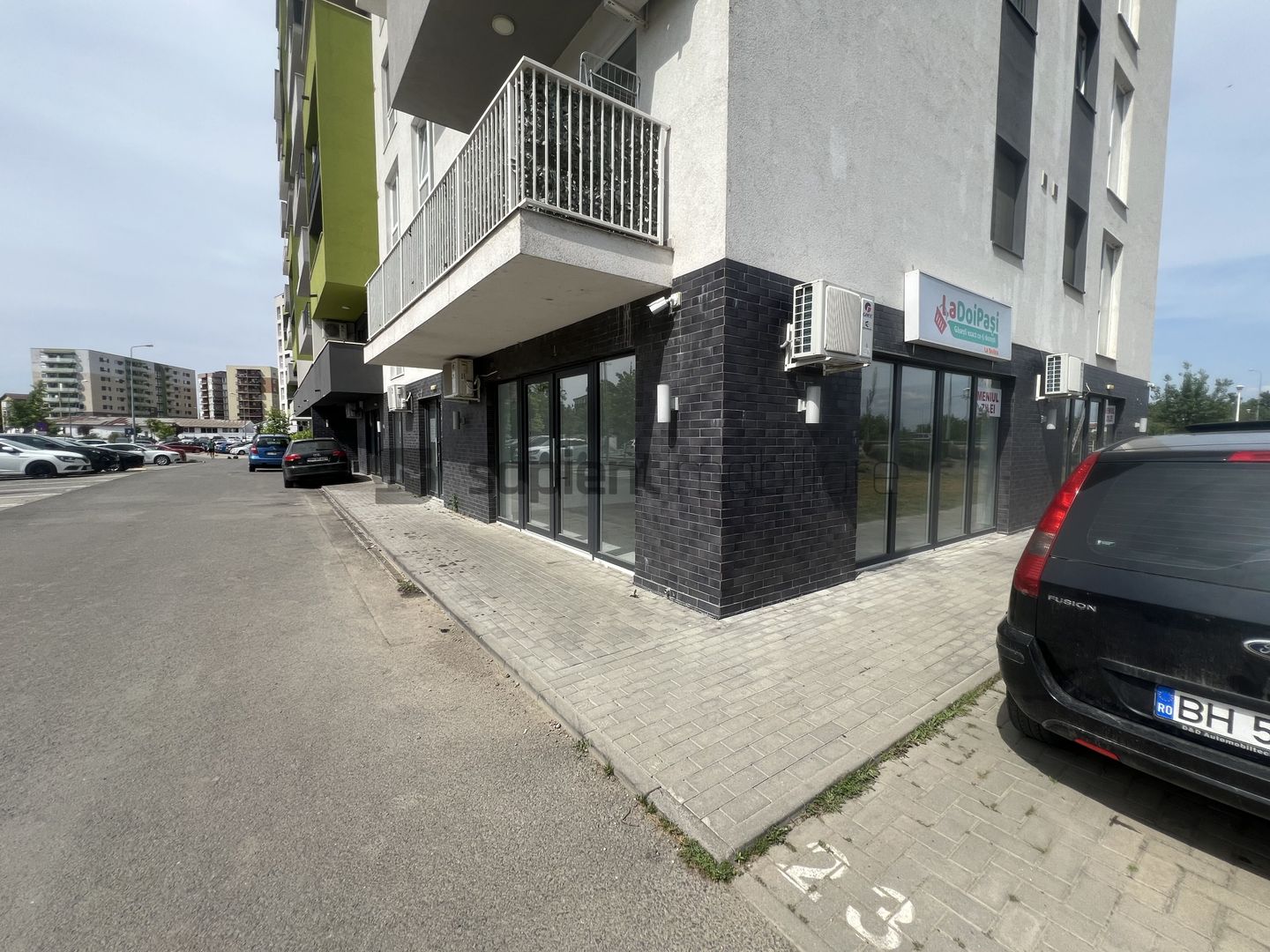 Sapient | Spațiu comercial _ Prima Nufărul, Oradea - Poză 3