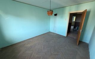 Apartament 3 camere, decomandat - Cugir - Poză 3