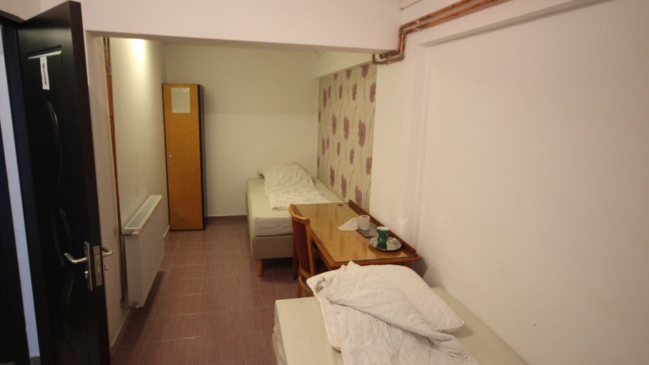 Vila  destinatie camin batrani - Poză 13