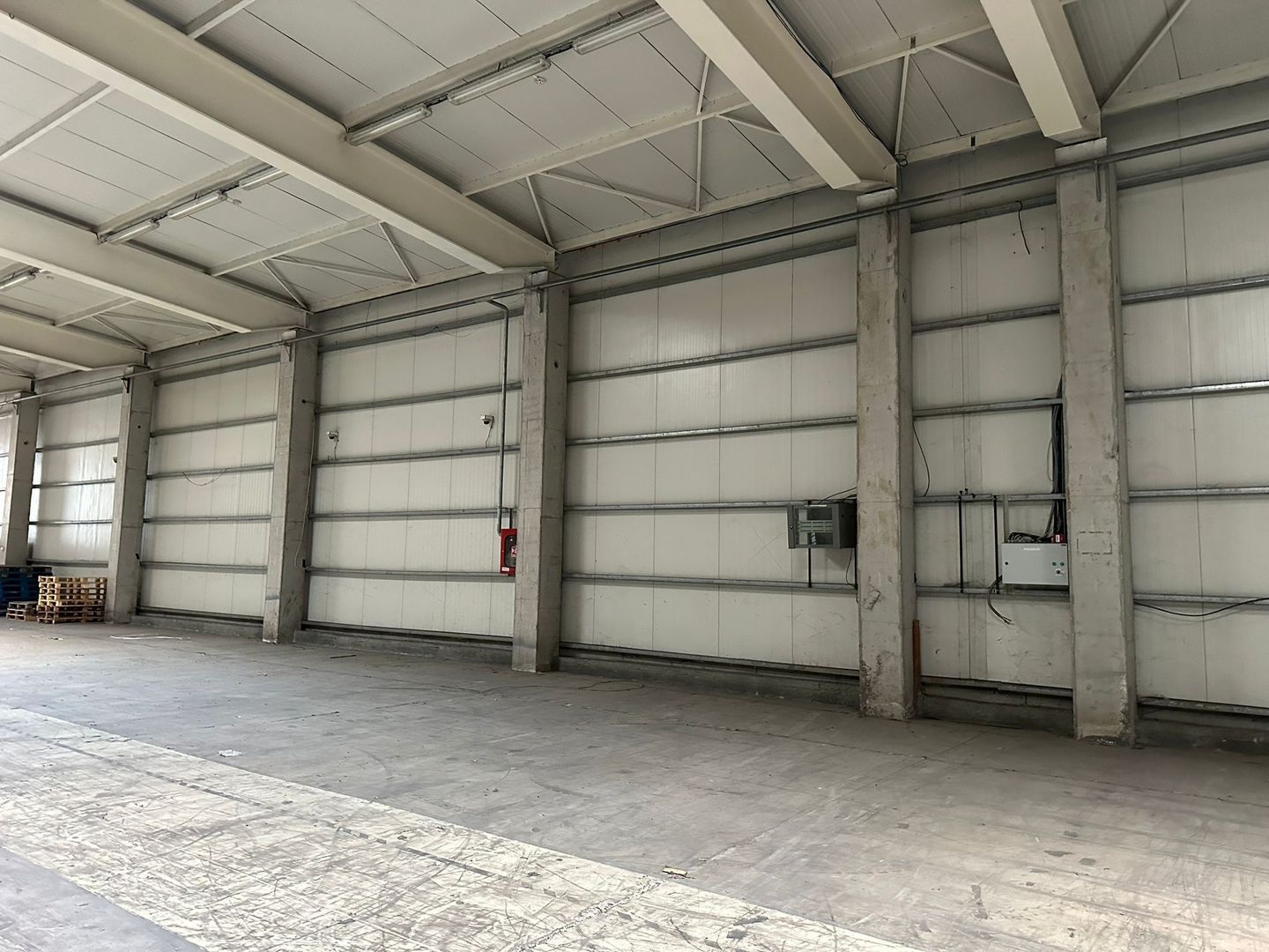 Spatiu depozitare - logistica 2.519 mp si birouri Chiajna A1 - Poză 31