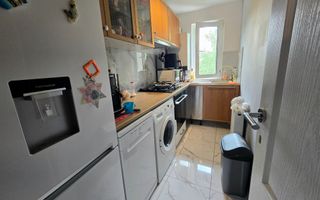 Apartament 3 Camere Complet Renovat si Mobilat, Cetate - Poză 9