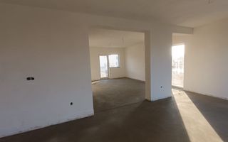 Casă Tip Duplex INDEPENDENTĂ ENERGETIC - Cartier NOU - Poză 15