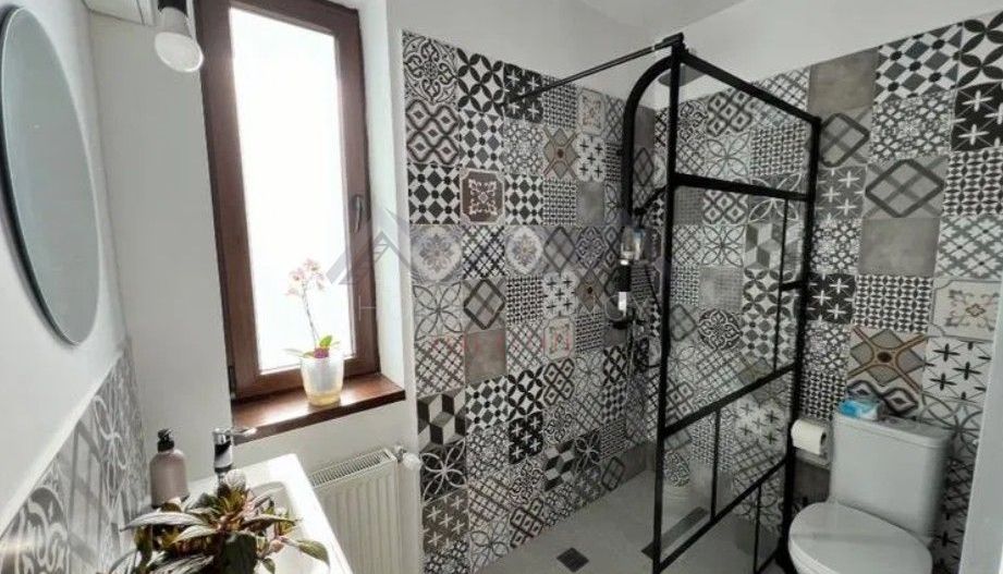 Casa P+1+pod Otopeni central - Poză 10