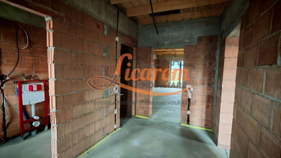 Casa la cheie in CRISTIAN pe Parter, zona de vile,270.000 euro - Poză 19