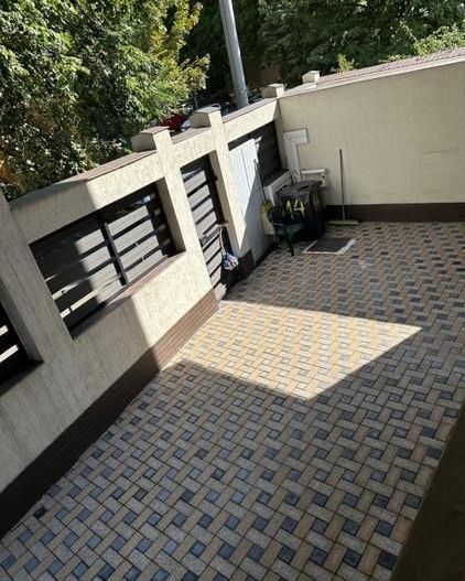 Apartament 4 Camere Pe 3 Niveluri+Curte 40 mp2 , Metrou Crangasi , Particular - Poză 2