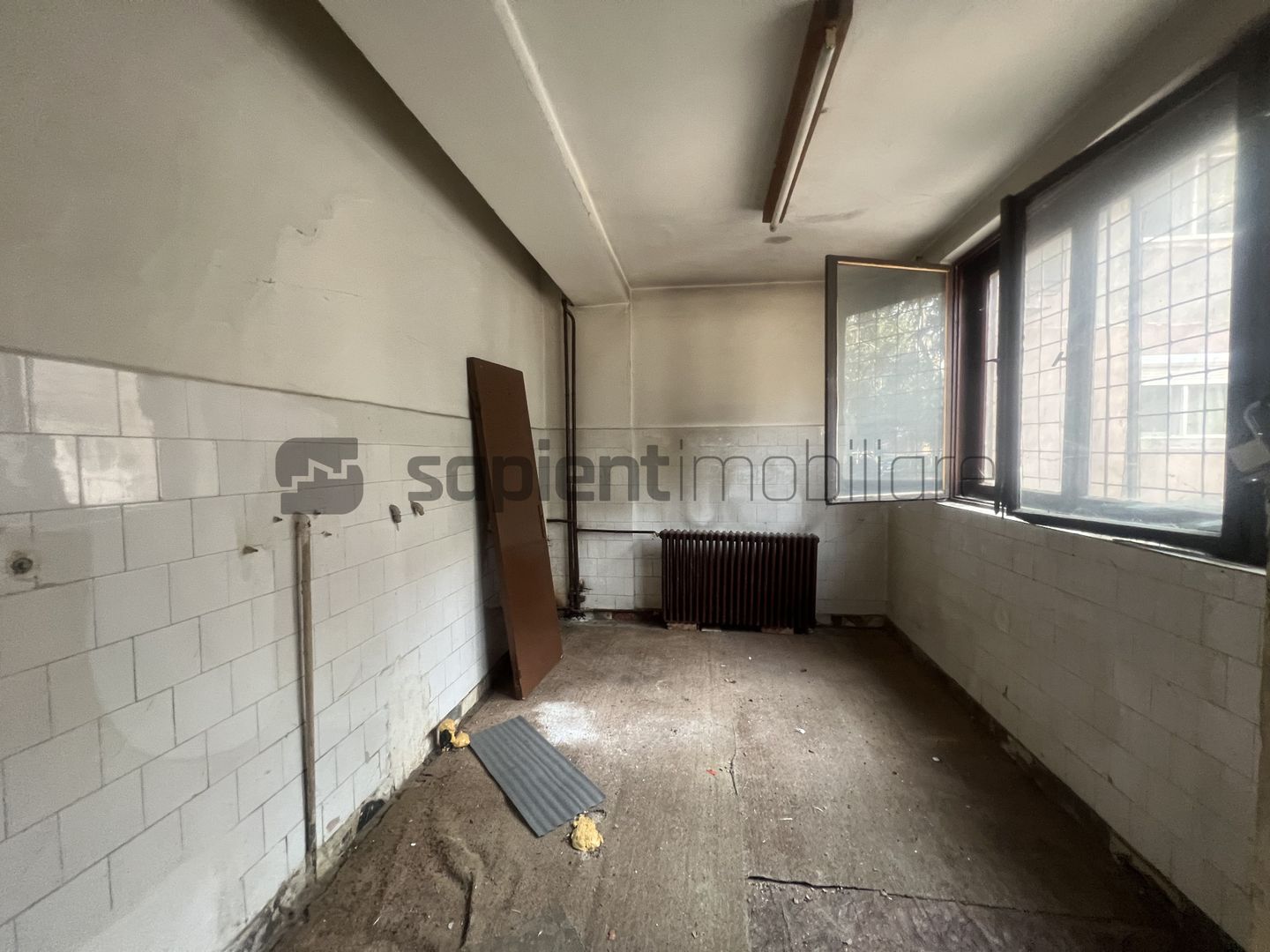 Sapient | Spațiu comercial _ str. Sovata, cart. Rogerius - Poză 5