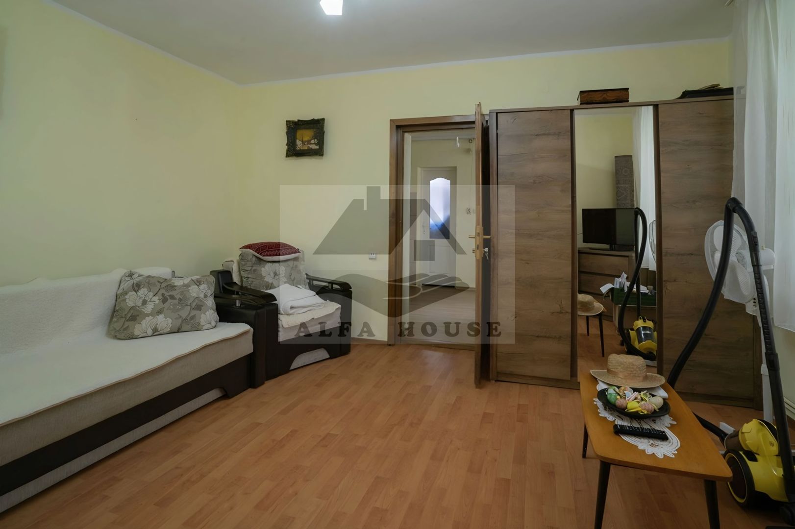 Casa individuala Sacele, 250 mp + 40 mp garaj + 556 mp curte - Poză 20