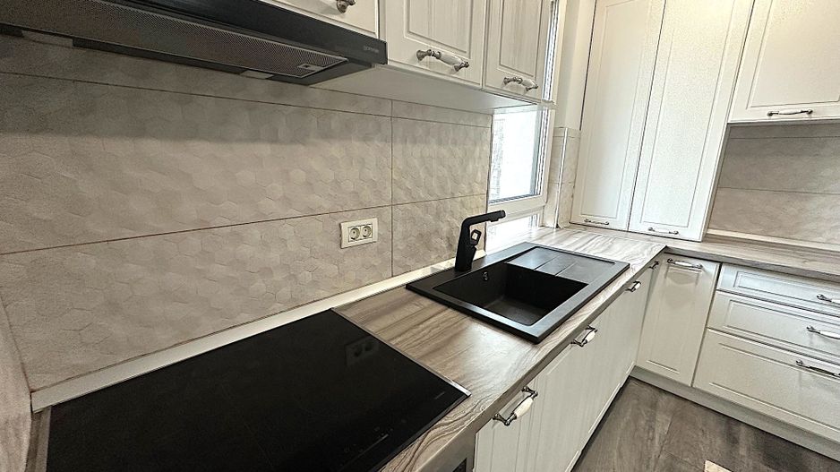 Apartament 2 camere se vinde mobilat - Poză 16