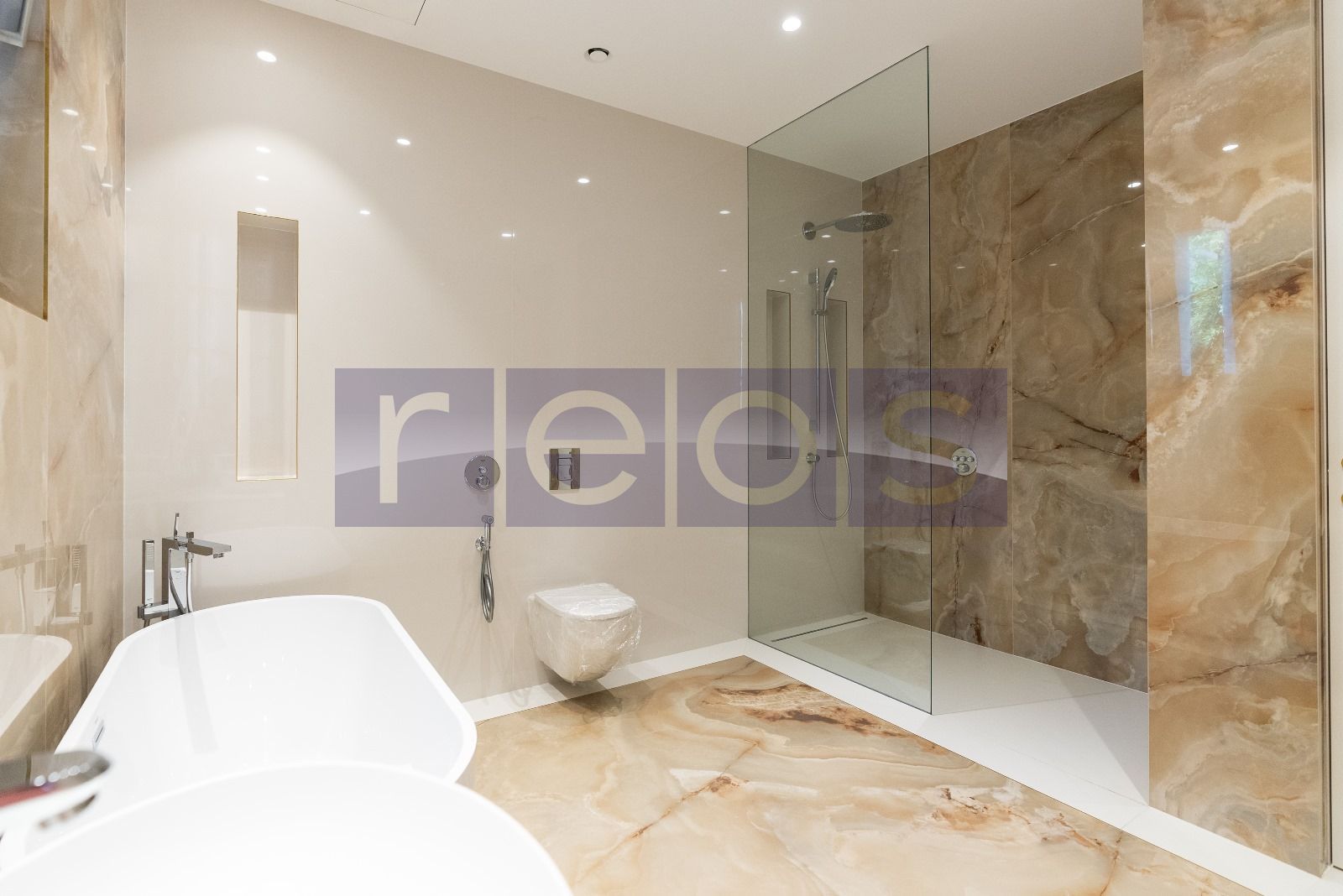 APARTAMENT ZAMBACCIAN PREMIUM | 200 MP 4 CAMERE| LOC PARCARE - Poză 12