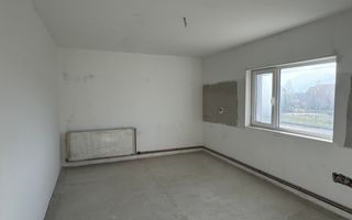 VILA 5 CAMERE,TEREN 560 MP, CAMPULUNG, ARGES - Poză 9