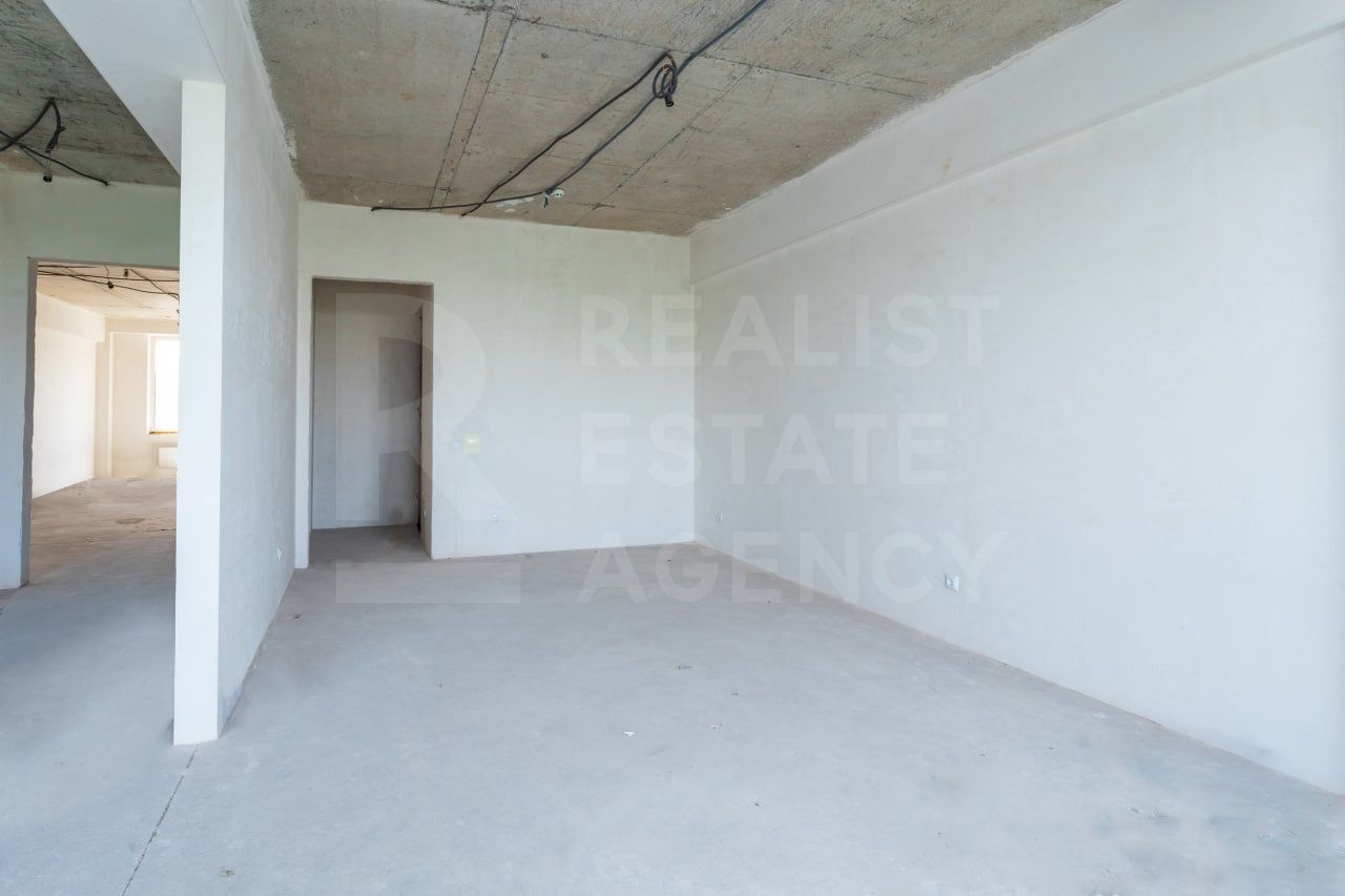 Apartament spațios cu 3 camere pe str. Trandafirilor - Poză 9