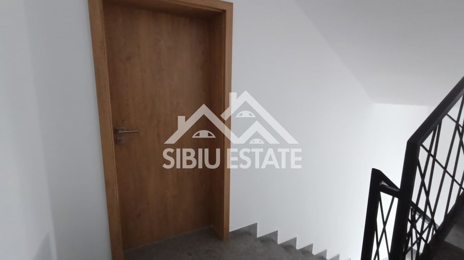 Apartament 3 camere de vânzare ,zona de vest, comision 0 - Poză 14