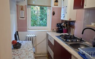 Apartament 2 camere decomandate, Parter, Zona Alexandru (Miron Costin) - Poză 6