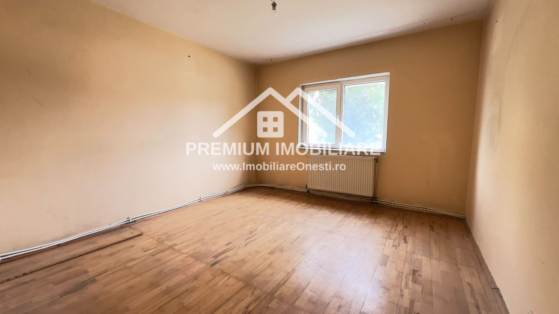 Apartament cu 3 camere decomandat - Poză 4