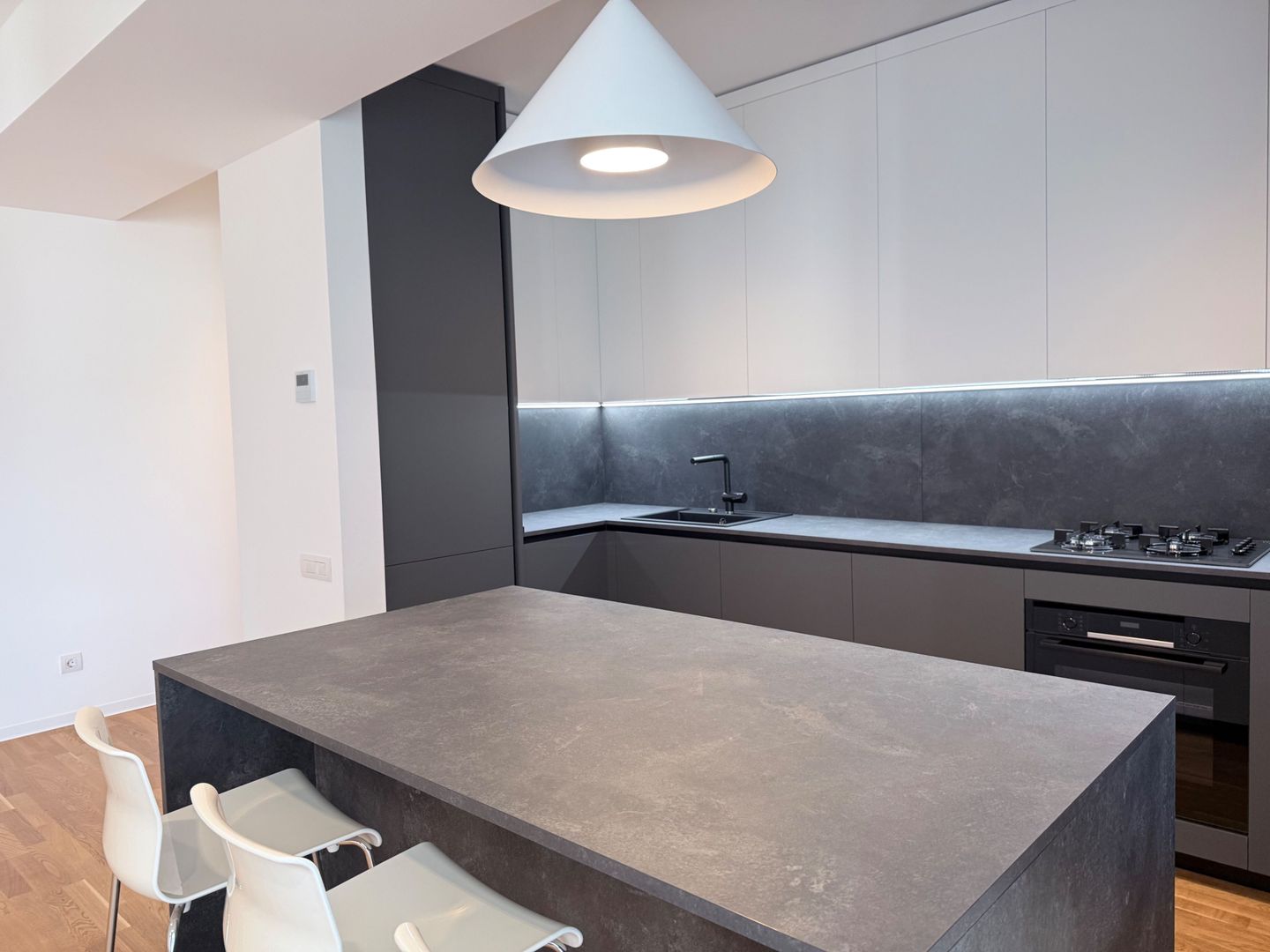 Apartament 4 camere lux | 3 bai | Parcare subterana | Residence 5 - Poză 16