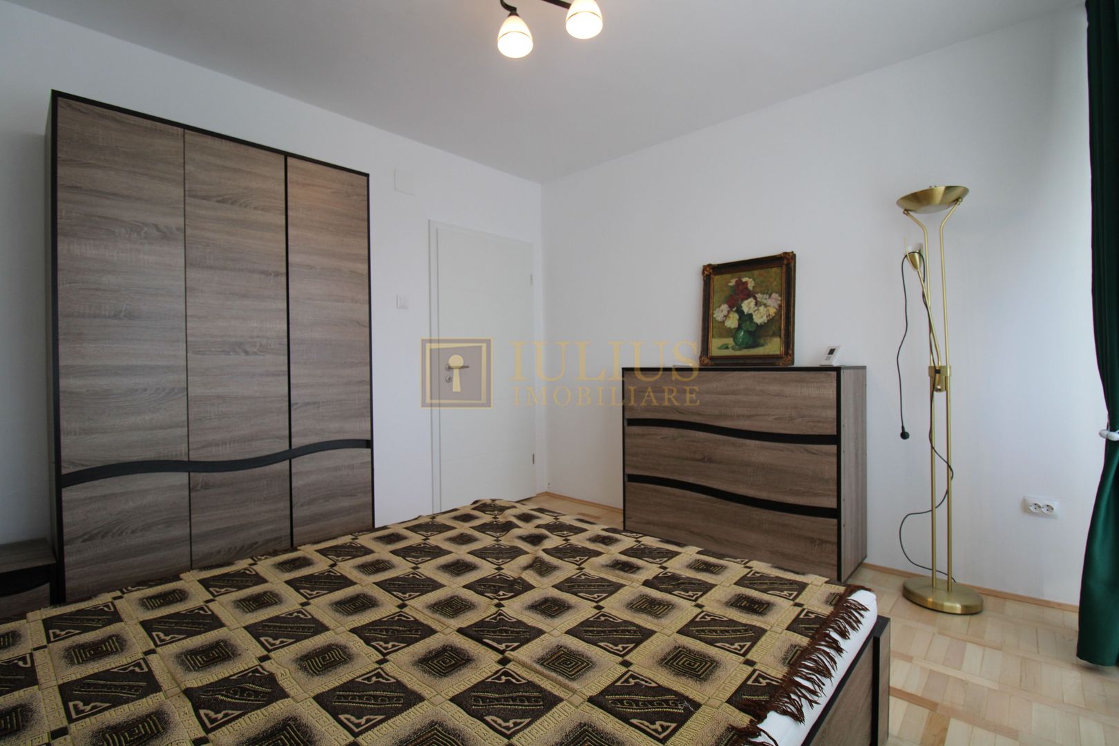 2 minute de Judetean, 2 camere, centrala proprie - Poză 4