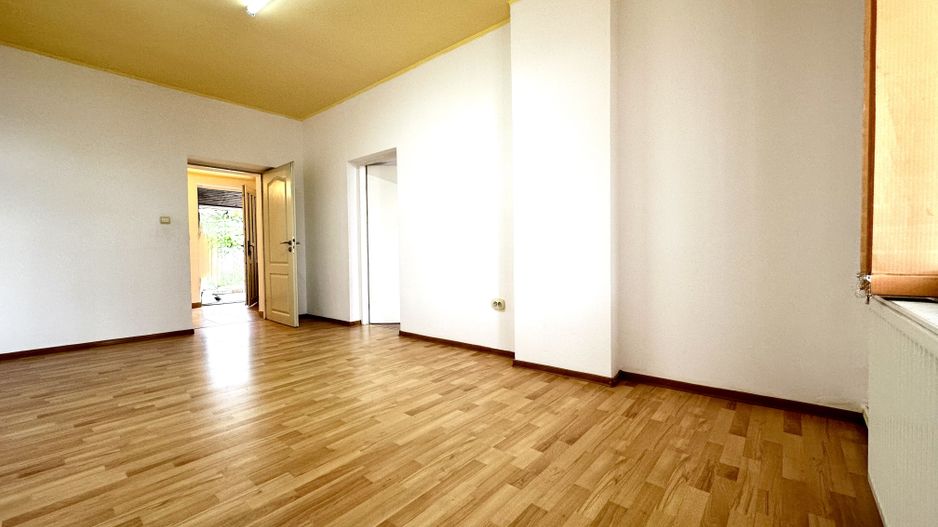 Casa individuală de închiriat - Dumbrăvița Central - Poză 5