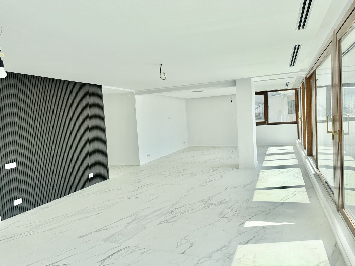 Penthouse 4 camere cu rooftop 150mp - Poză 5