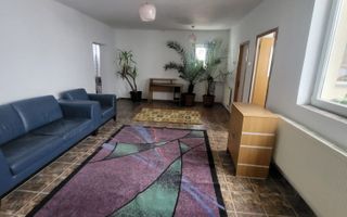 Casa tip vila mansardata, centrala si curte proprie, loc de parcare, 8min metrou - Poză 8