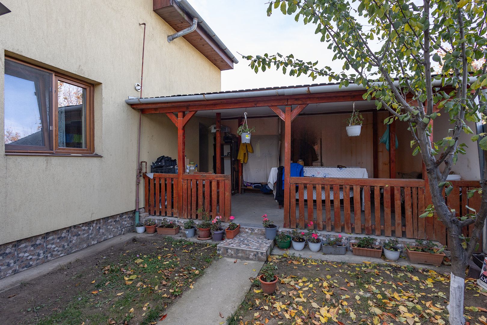 Casă / Vilă cu 6 camere de vânzare în zona Sagului - Poză 18