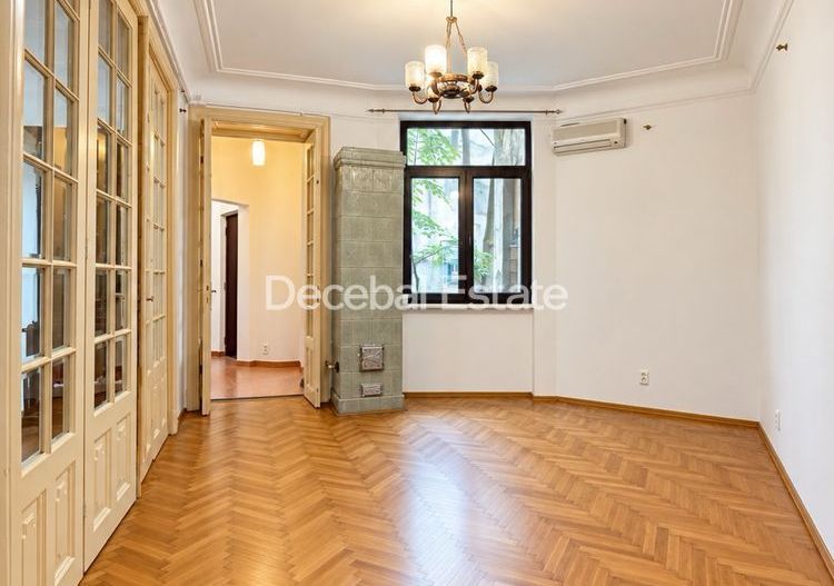 Oportunitate - Apartament 3 camere, 96 mp, Parter. in casa interbelica - Poză 1