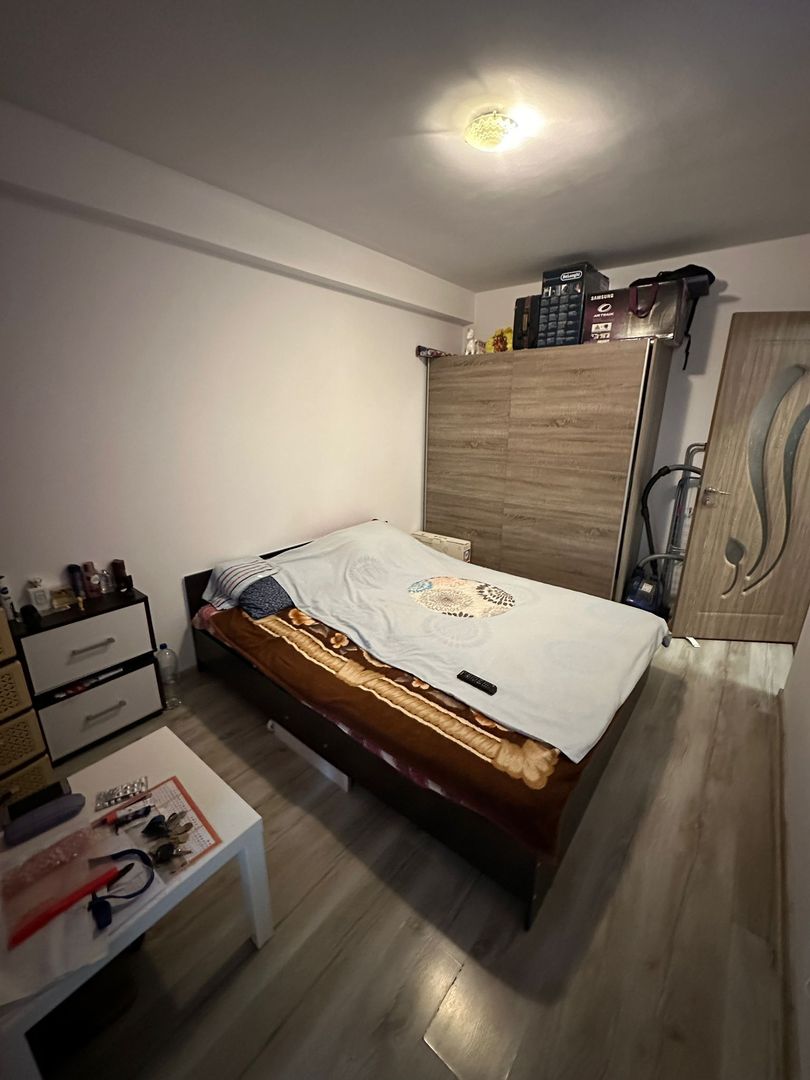 Apartament decomandat 3 Camere Turnu Magurele - Poză 12