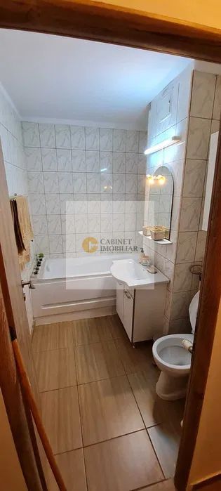 2 Cam | 55mp | 6/9 | Gorjului- metrou | 1980 beton armat - Poză 5