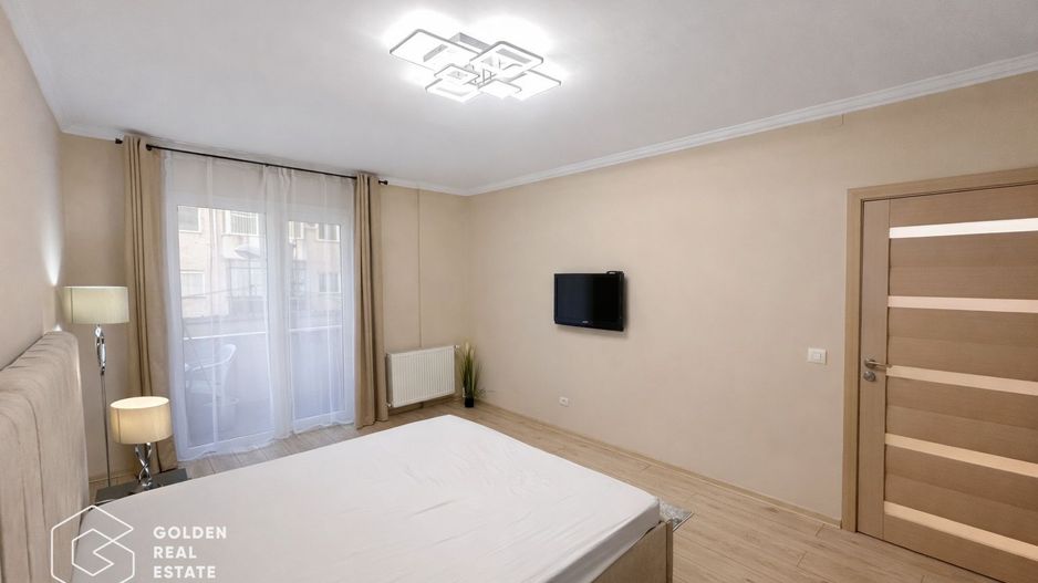 Apartament superb, BERMO, 2 camere, etaj 1, totul nou, centrala proprie, balcon - Poză 10