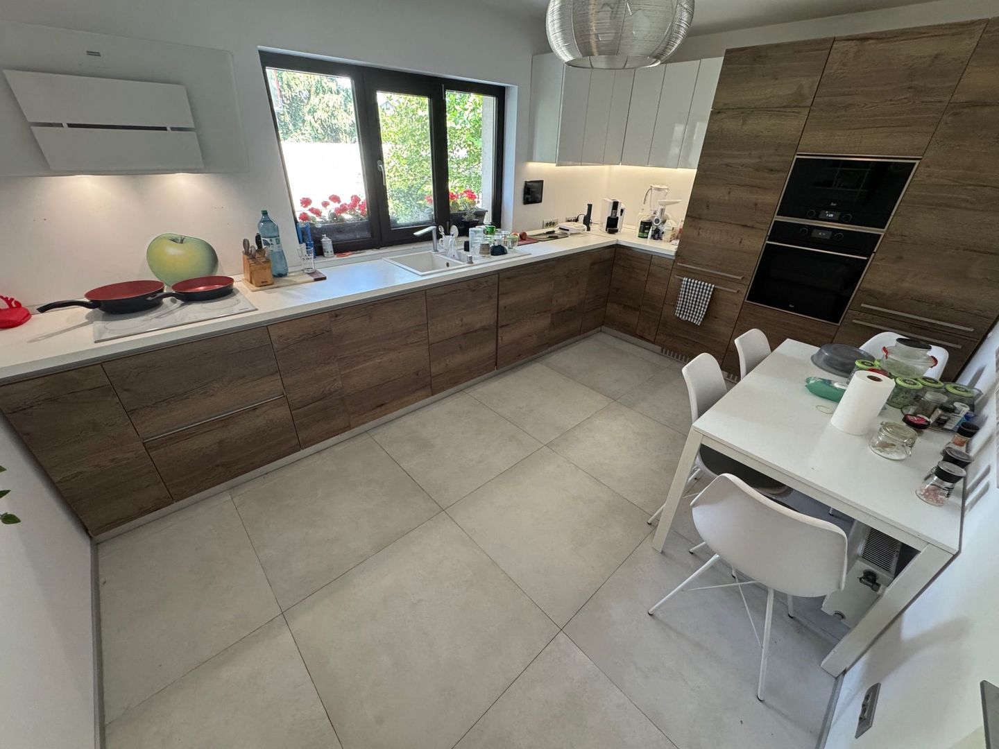 Vila de LUX Tunari, 214m2 utili, 600 curte - Poză 13