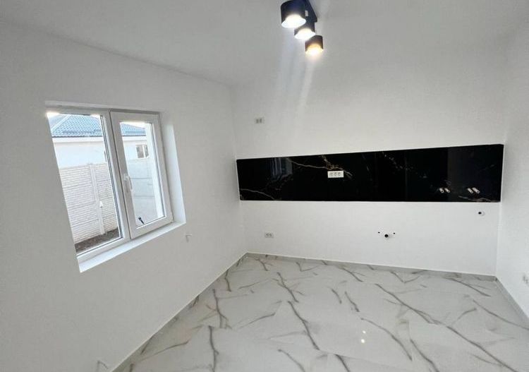 De vanzare casa individuala+curte, Varteju/Magurele - Poză 4