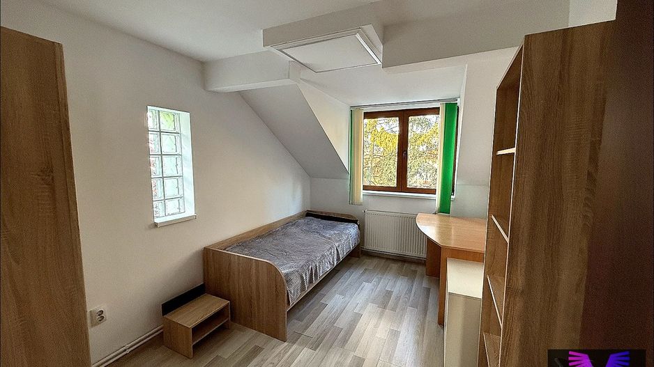 APARTAMENT 4 CAMERE SOS.ALBA IULIA PE 2 NIVELURI (100 MP) - Poză 6