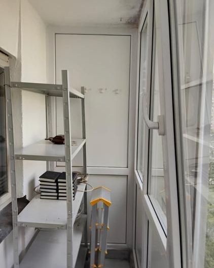 Apartament 3 camere. Cu 2 bai. Zona Parc Tineretului. - Poză 3