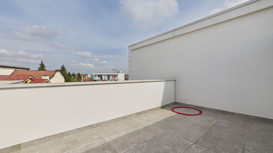 Casă modernă cu 4 camere în Otopeni, perfectă pentru mutare imediată! - Poză 31